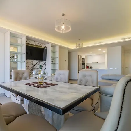 Modern In Ref M39 Appartement